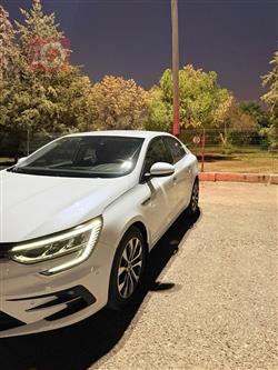 رينو ميجان